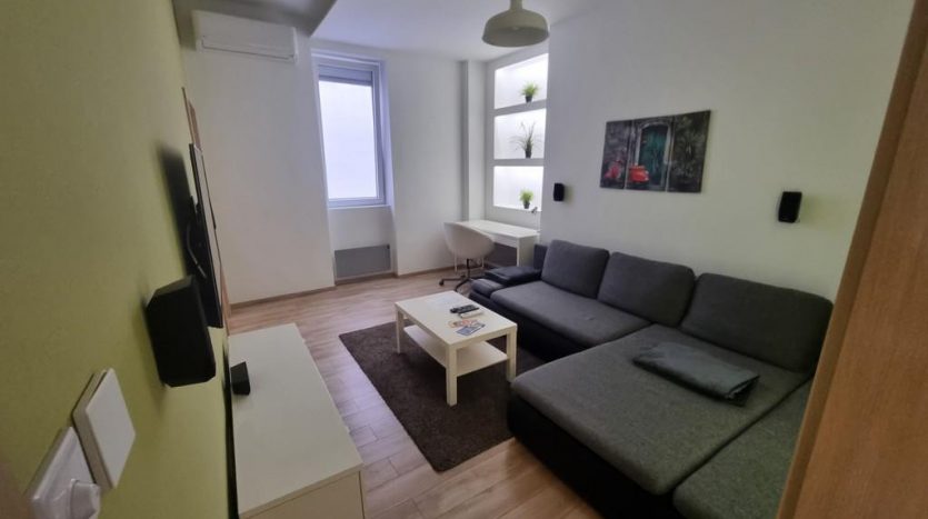 Dob utca - Eladó Lakás - (chx47011)