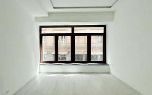 Párizsi utca - Eladó Lakás - (chx50687)