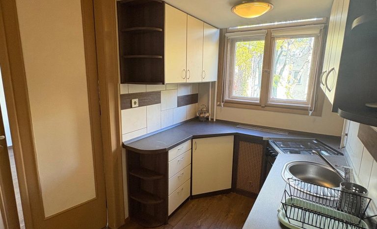 Sas utca - Eladó Lakás - (chx50120)