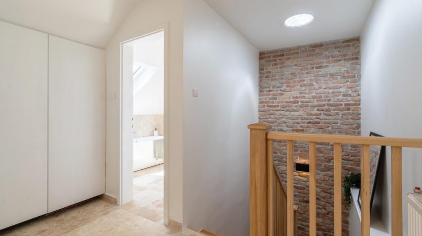 Nagy Diófa utca - Eladó Lakás - (chx53556)