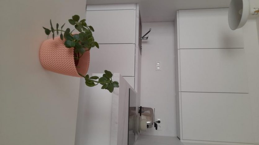 Tűzoltó utca - Eladó Lakás - (chx55112)