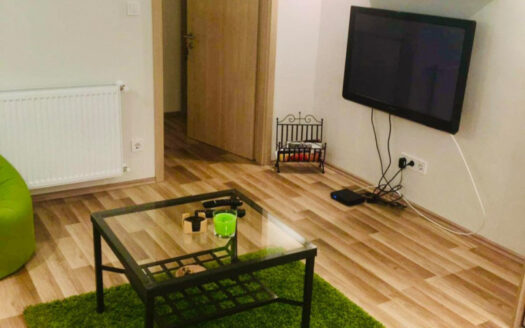 Csepreghy utca - Eladó Lakás - (chm129)