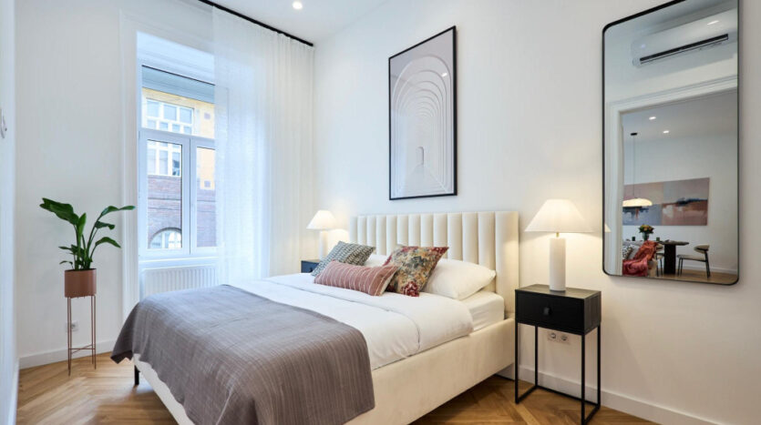 Bihari János utca - Eladó Lakás - (chm224)