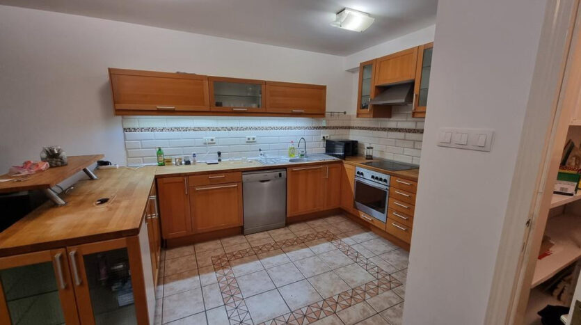 Viola utca - Eladó Lakás - (chx50683)