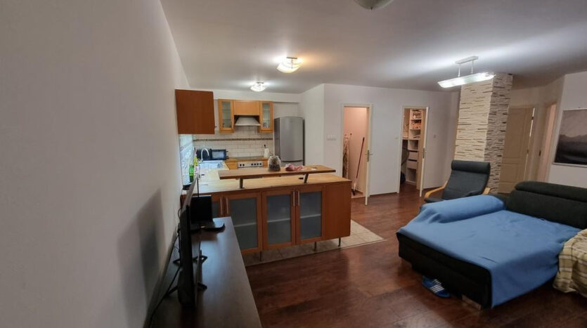 Viola utca - Eladó Lakás - (chx50683)