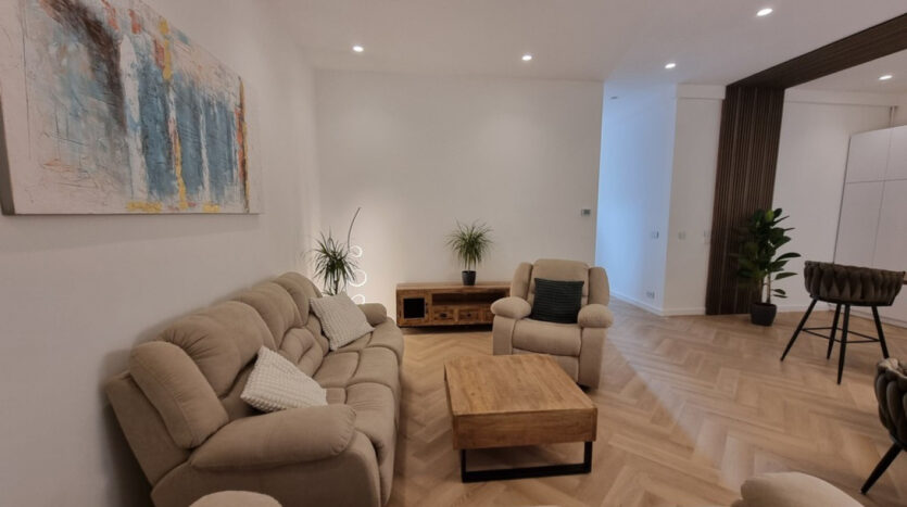 Papnövelde utca - Eladó Lakás - (chx53511)