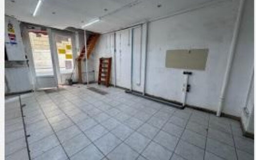 Lázár utca - Eladó Kereskedelmi és ipari ingatlan - (chx56561)