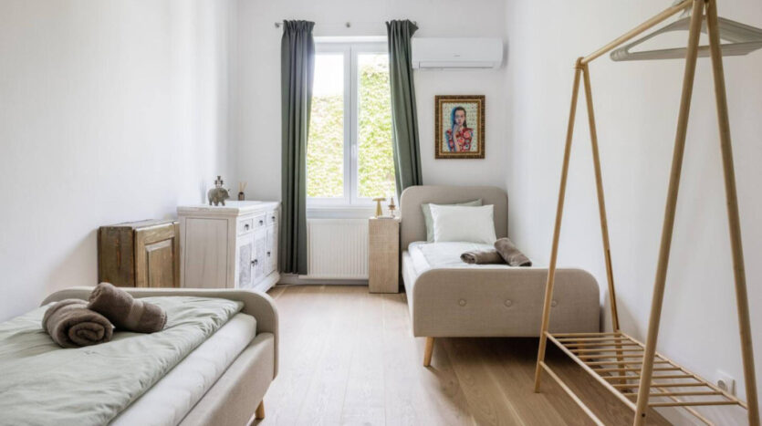 Kazinczy utca - Eladó Lakás - (chx57134)