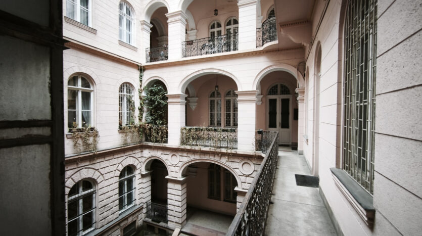 Nagymező utca - Eladó Lakás - (fi1141)