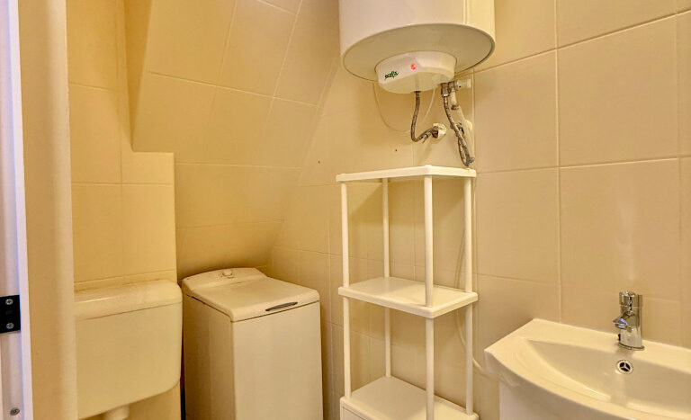 Hársfa utca - Eladó Lakás - (chm450)