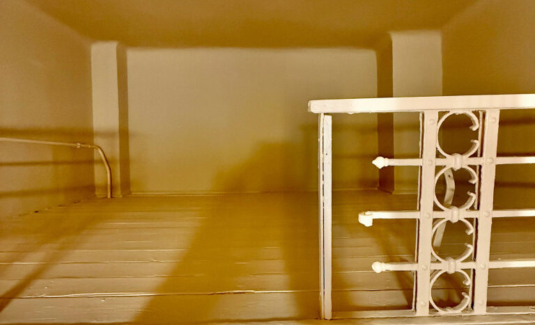 Hársfa utca - Eladó Lakás - (chm450)