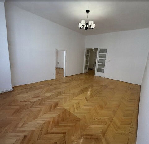 Baross utca - Eladó Lakás - (chm482)