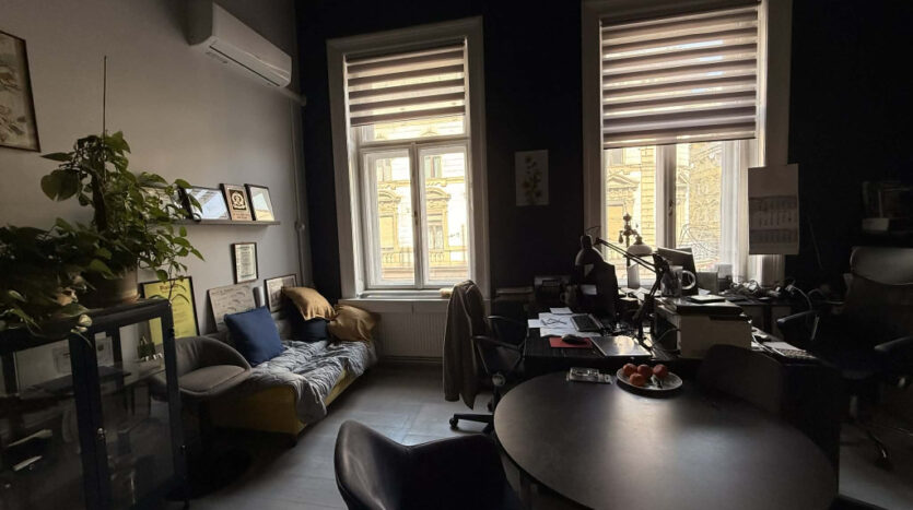 Dózsa György út - Eladó Lakás - (chm524)