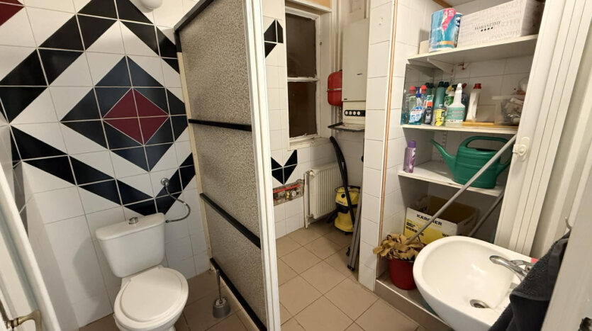 Dózsa György út - Eladó Lakás - (chm524)