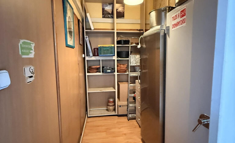 Dózsa György út - Eladó Lakás - (chm524)