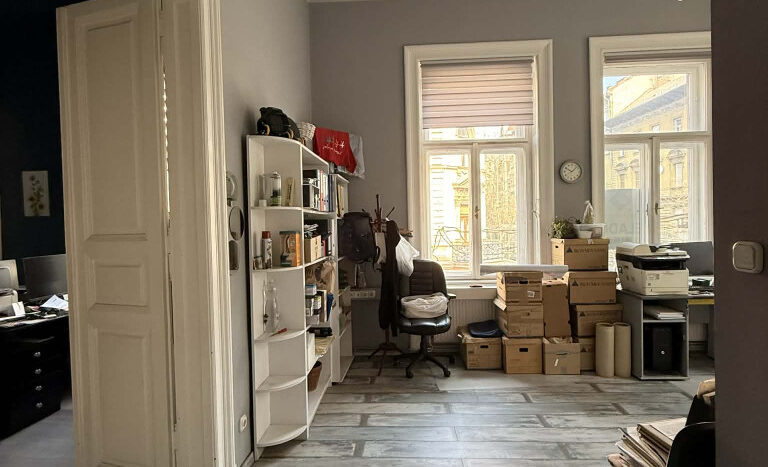 Dózsa György út - Eladó Lakás - (chm524)