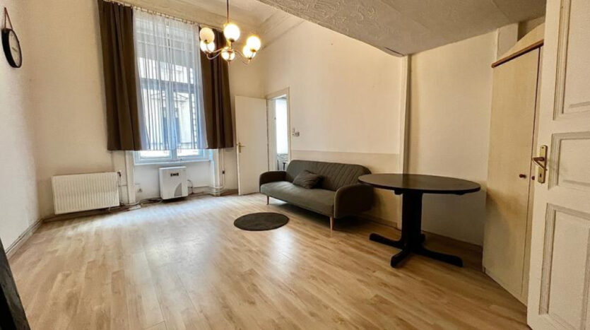 Fő utca - Eladó Lakás - (chx57262)