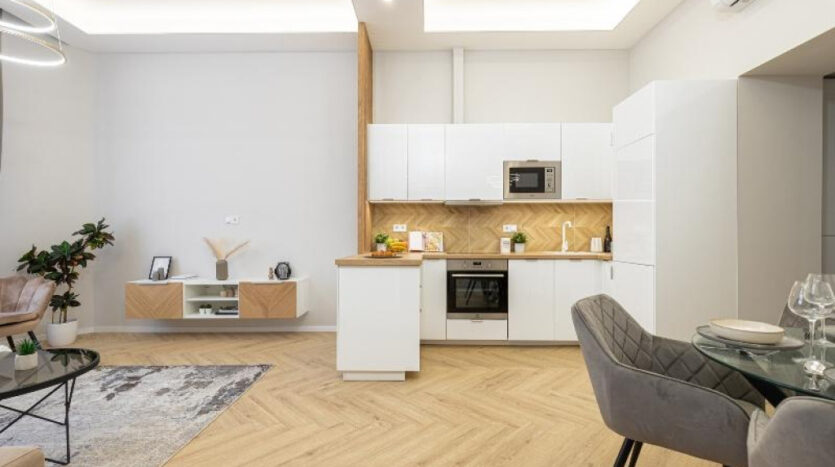 Blaha Lujza tér - Eladó Lakás - (chx58145)