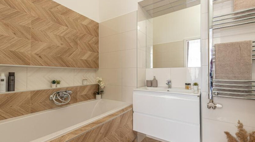 Blaha Lujza tér - Eladó Lakás - (chx58145)