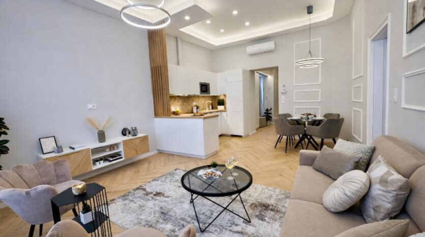 Blaha Lujza tér - Eladó Lakás - (chx58145)