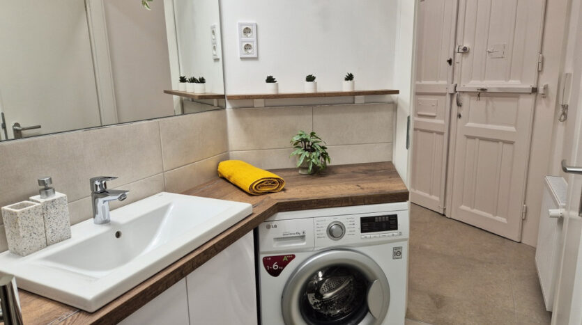 Kálmán Imre utca - Kiadó Lakás - (fi1113)