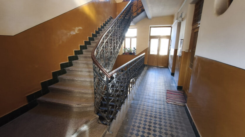 Corvin negyed - Eladó Lakás - (fi1142)