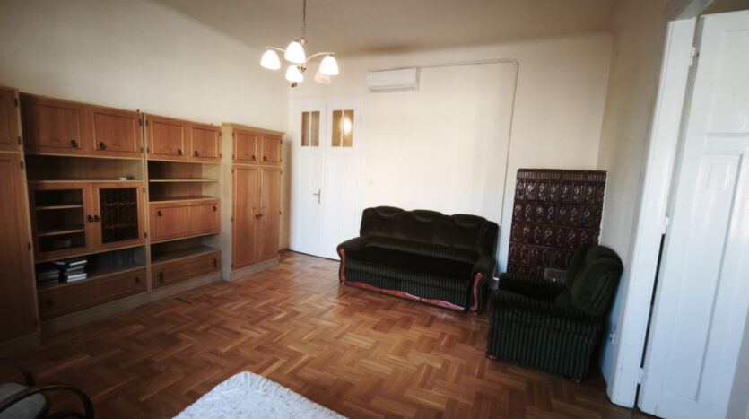 Corvin negyed - Eladó Lakás - (fi1142)