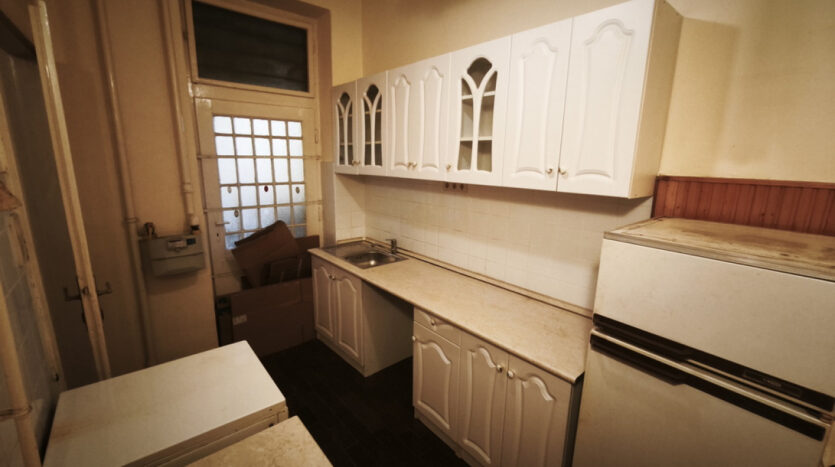 Corvin negyed - Eladó Lakás - (fi1142)