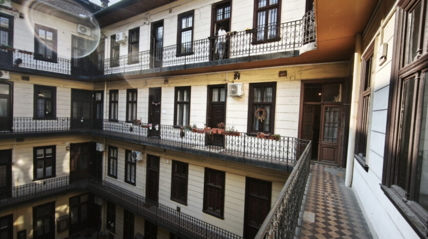 Felső erdősor - Eladó Lakás - (fi1144)