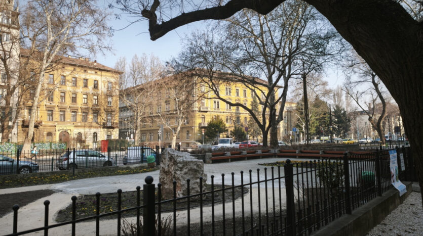 Felső erdősor - Eladó Lakás - (fi1144)