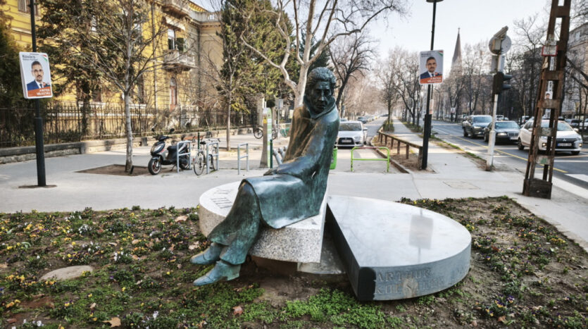 Felső erdősor - Eladó Lakás - (fi1144)