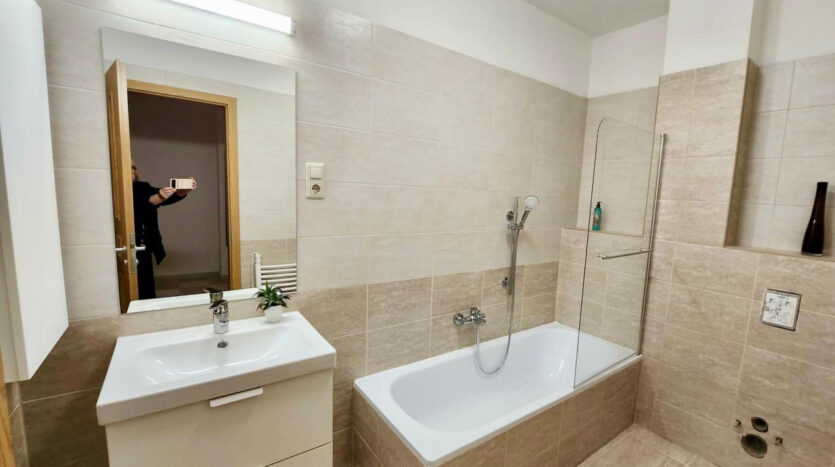 Bártfai utca - Eladó Lakás - (chm681)