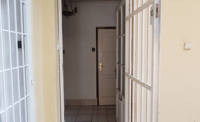 Reáltanoda utca - Eladó Lakás - (chm704)