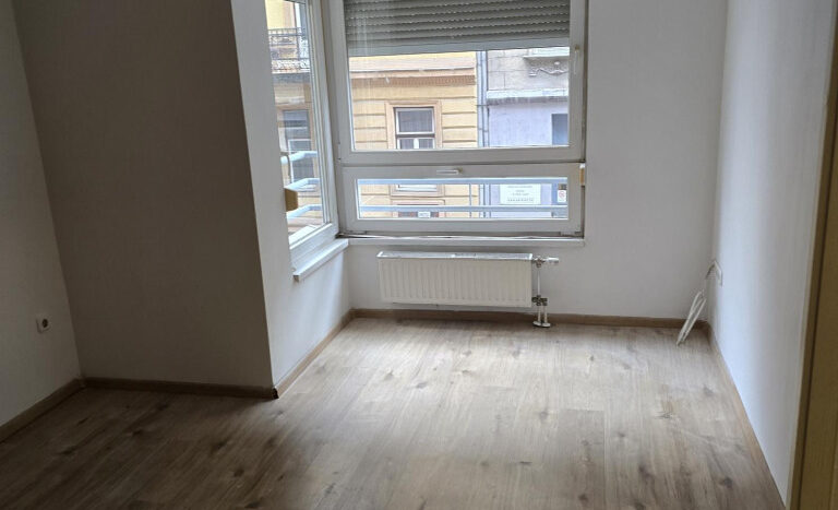 Peterdy utca - Eladó Lakás - (chx57993)